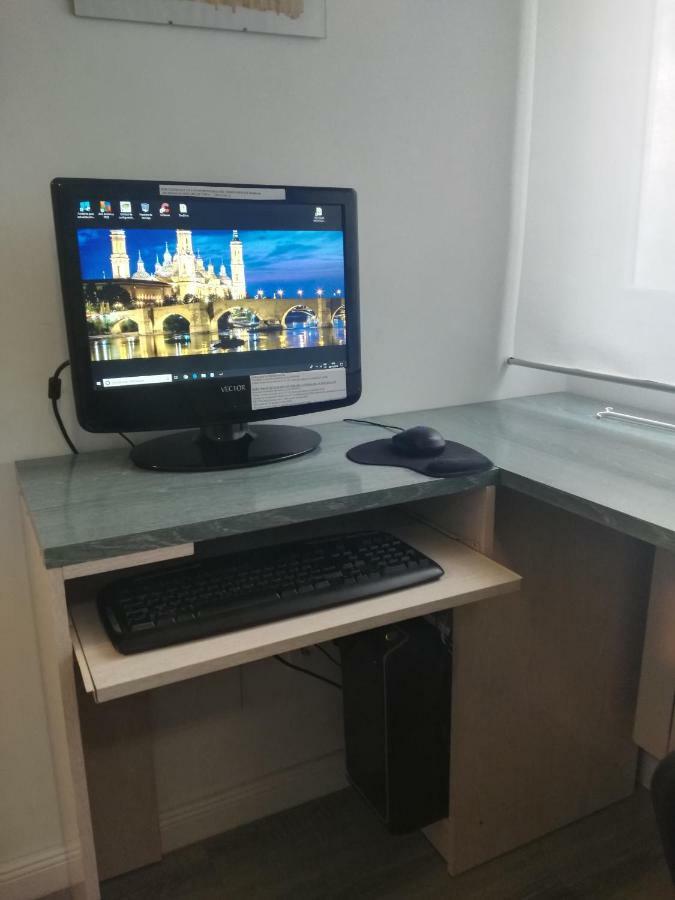 Atico Con Terraza En La Jota Apartment ซาราโกซา ภายนอก รูปภาพ